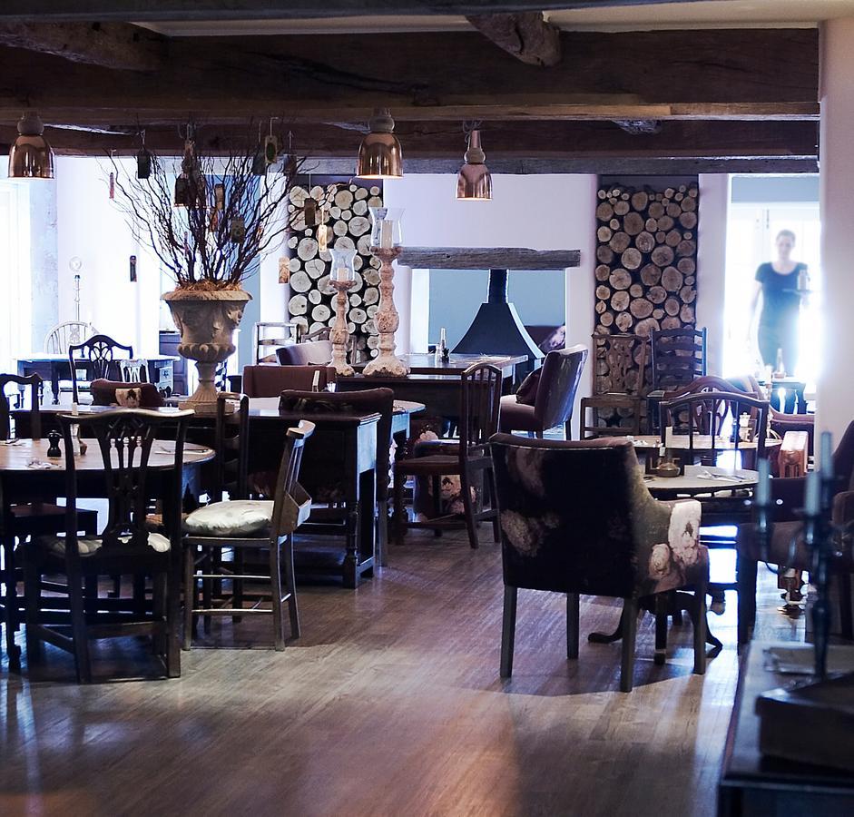 Plough Inn Lupton 외부 사진